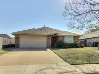 Sold home at 14404 S Robinson Avenue
