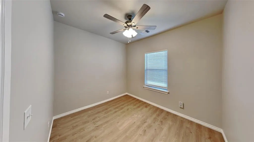 Photo 12 — 7009 Labelle Drive, Warr Acres, OK 73132