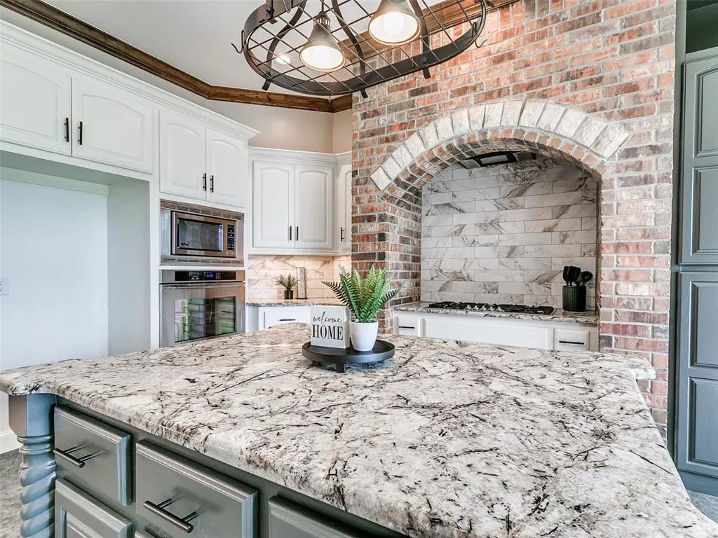 Photo 10 — 4208 Olde Copper Creek, Moore, OK 73160