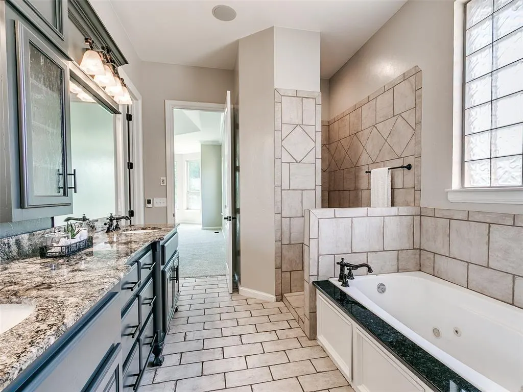 Photo 15 — 4208 Olde Copper Creek, Moore, OK 73160