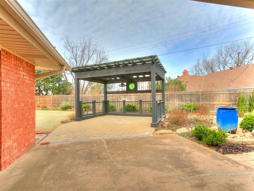 Photo 12 — 7713 Rumsey Road, Oklahoma City, OK 73132