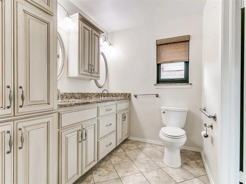 Photo 6 — 7713 Rumsey Road, Oklahoma City, OK 73132
