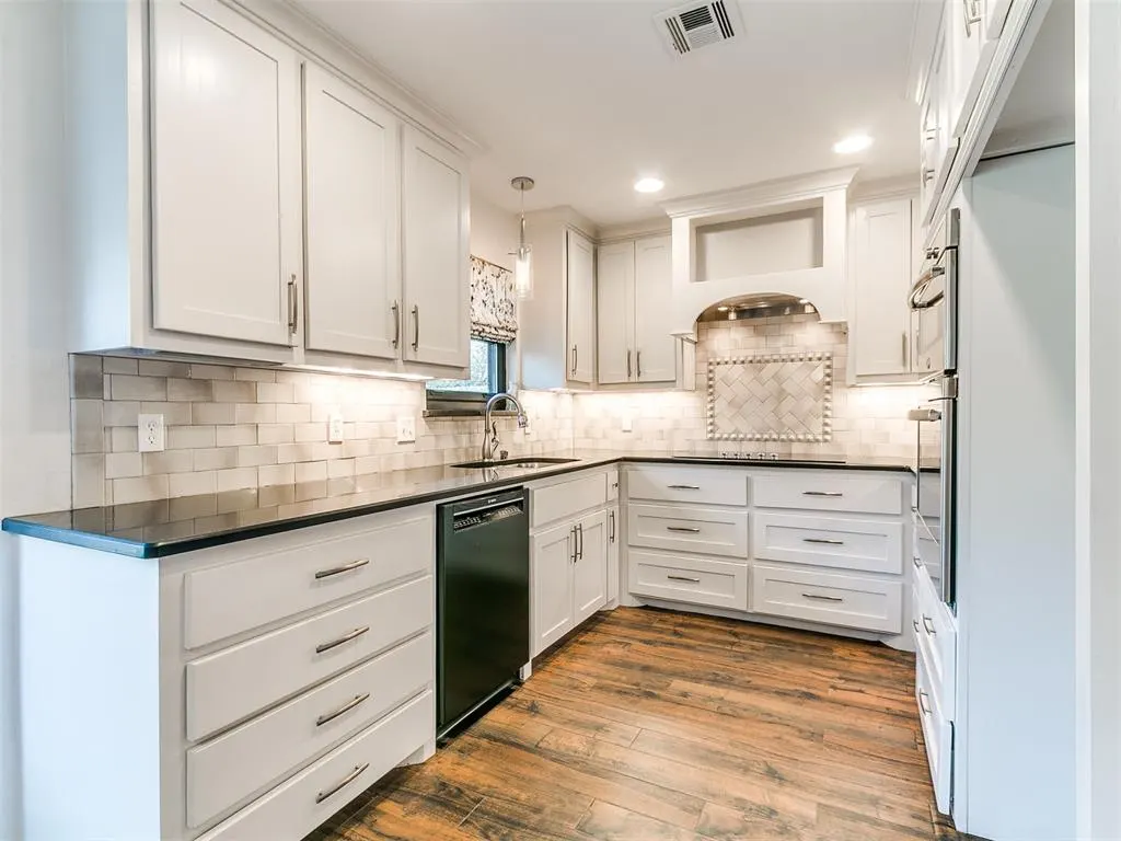 Photo 32 — 7713 Rumsey Road, Oklahoma City, OK 73132