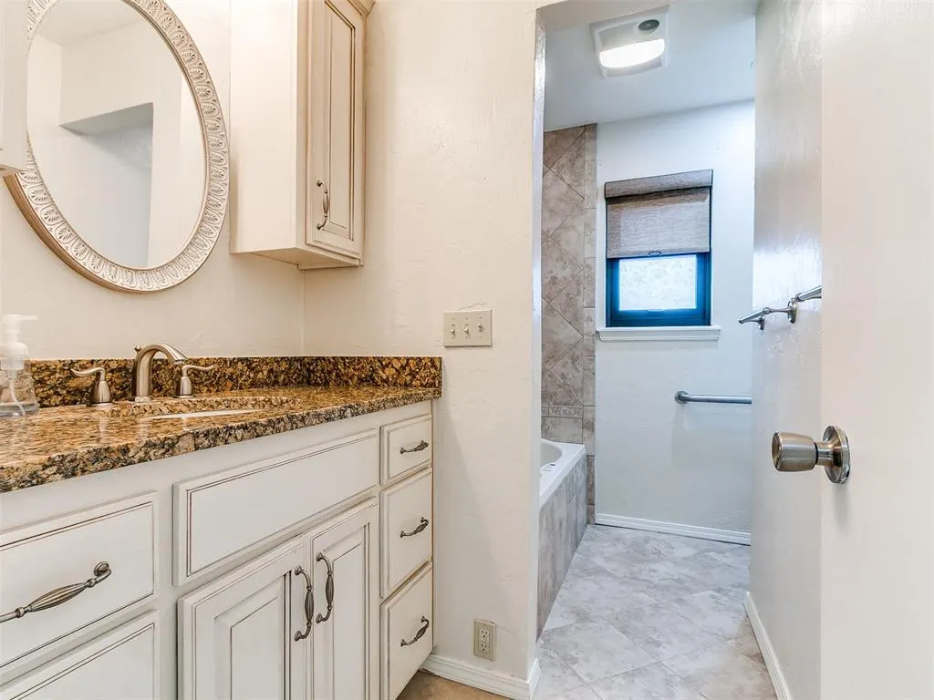 Photo 41 — 7713 Rumsey Road, Oklahoma City, OK 73132