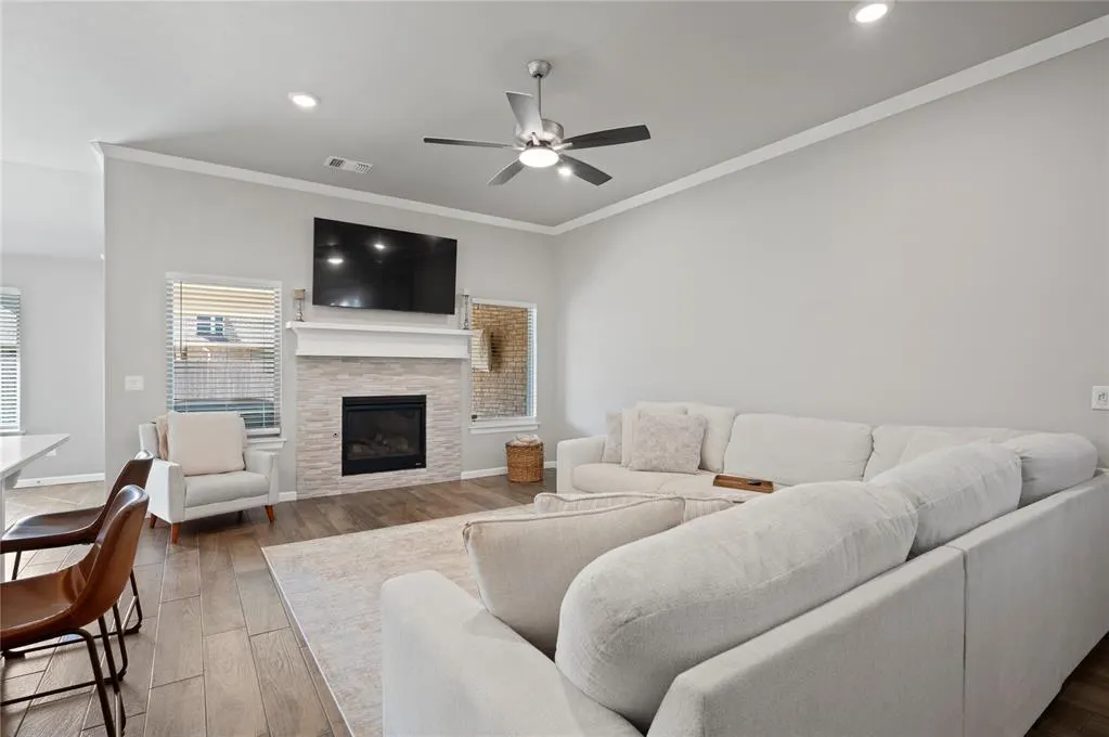 Photo 5 — 18801 Austin Place, Edmond, OK 73012