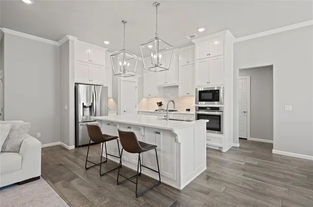 Photo 8 — 18801 Austin Place, Edmond, OK 73012