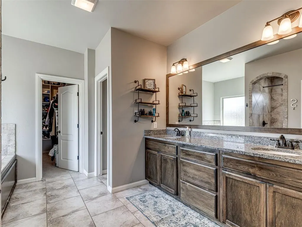 Photo 30 — 13544 Creek View Drive, Edmond, OK 73025