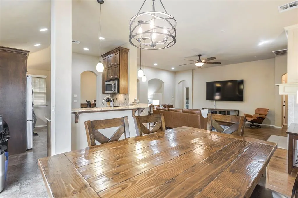 Photo 12 — 317 Falling Sky Drive, Edmond, OK 73034