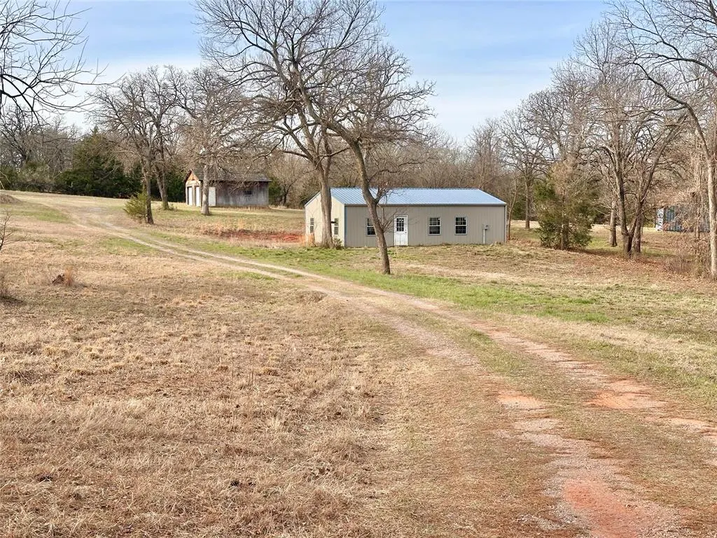 Front exterior — 106 Buckskin Pass Circle, Newalla, OK 74857