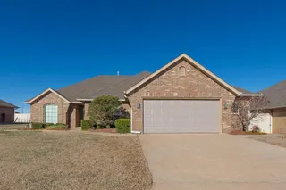 Sold home at 2008 Lantana Circle