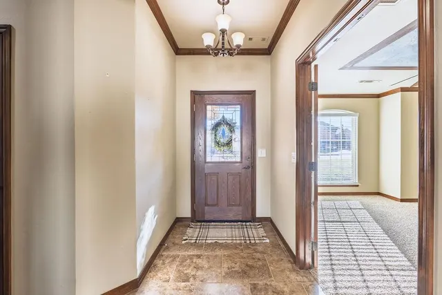 Photo 5 — 2008 Lantana Circle, Shawnee, OK 74804