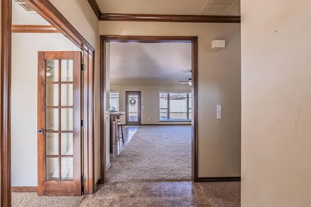 Photo 6 — 2008 Lantana Circle, Shawnee, OK 74804