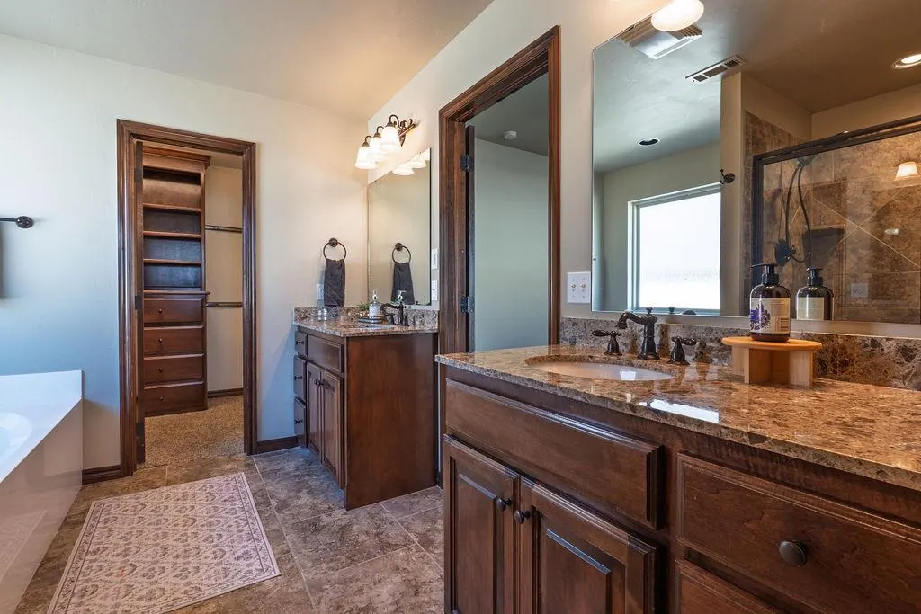 Photo 28 — 2008 Lantana Circle, Shawnee, OK 74804