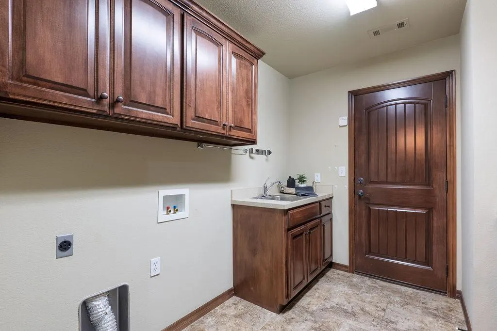 Photo 41 — 2008 Lantana Circle, Shawnee, OK 74804