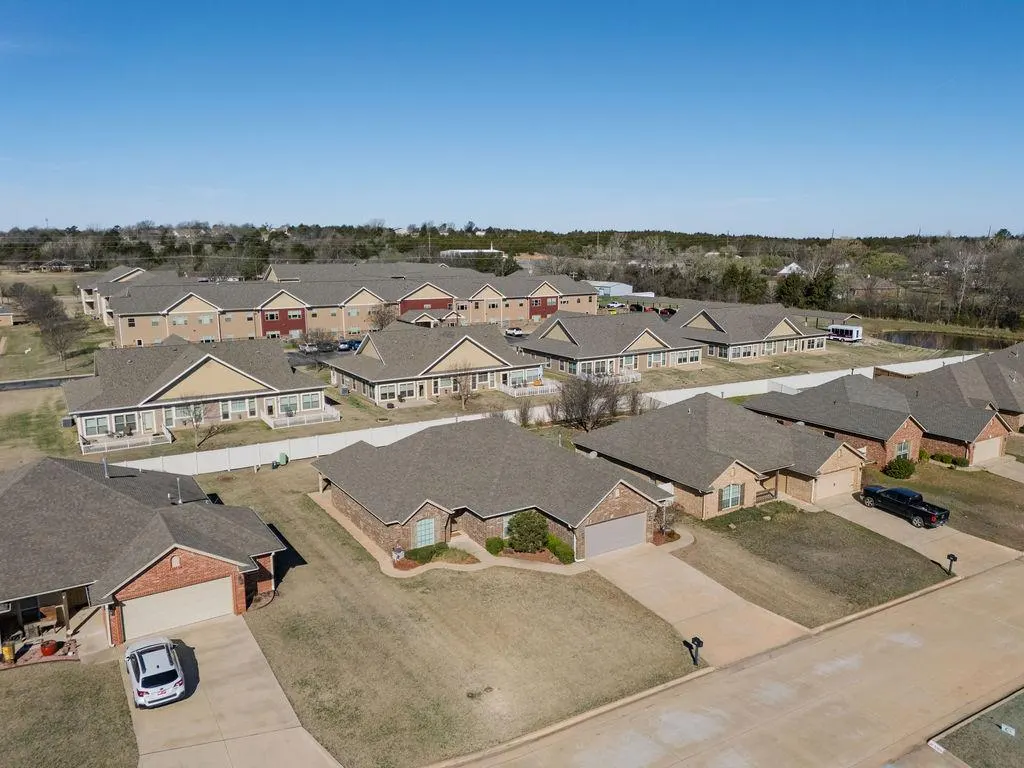 Photo 49 — 2008 Lantana Circle, Shawnee, OK 74804