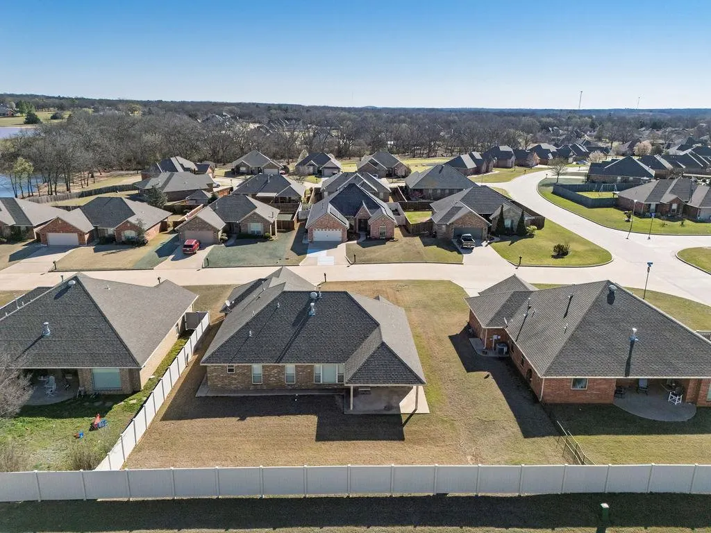 Photo 50 — 2008 Lantana Circle, Shawnee, OK 74804