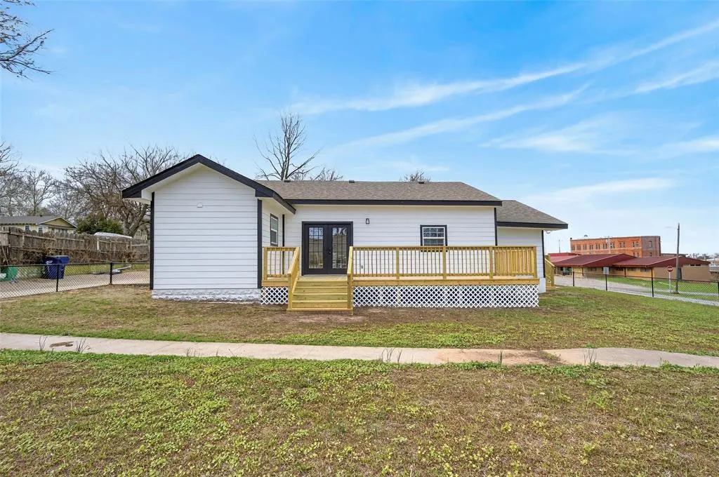 Photo 23 — 204 E Seminole Street, Wynnewood, OK 73098