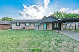 Sold home at 3511 Cox Street