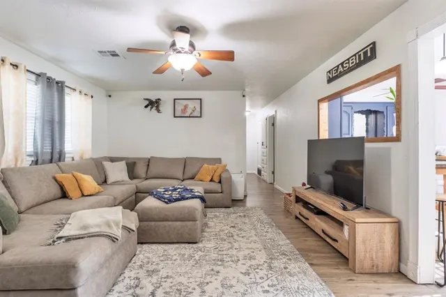 Photo 4 — 3511 Cox Street, Choctaw, OK 73020