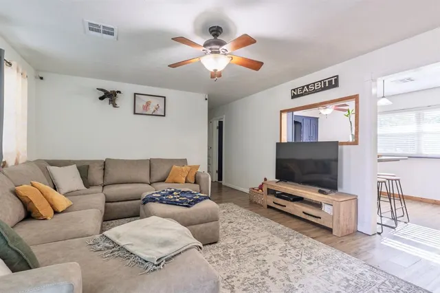 Photo 6 — 3511 Cox Street, Choctaw, OK 73020