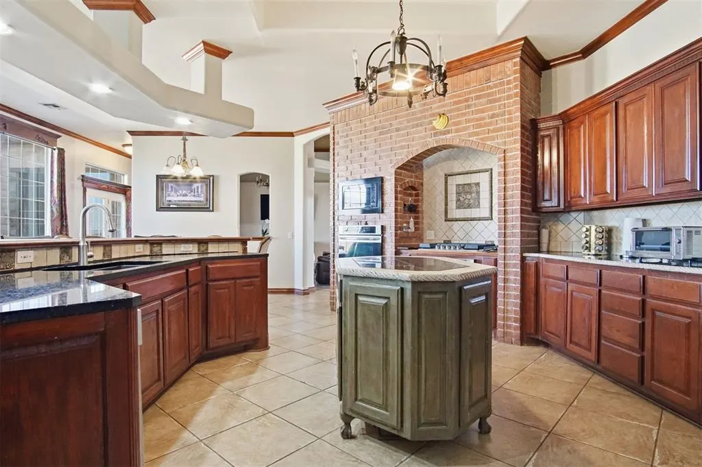 Photo 13 — 9209 SW 28th Street, Oklahoma City, OK 73128