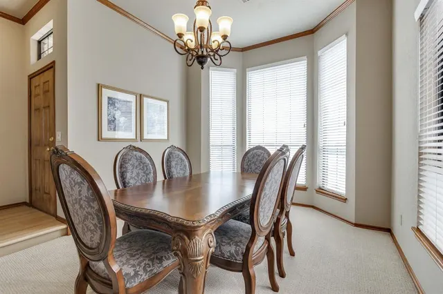 Photo 6 — 6121 Westlane, Oklahoma City, OK 73142
