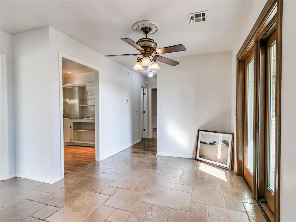 Photo 19 — 1121 Silver Oaks Drive, Edmond, OK 73025