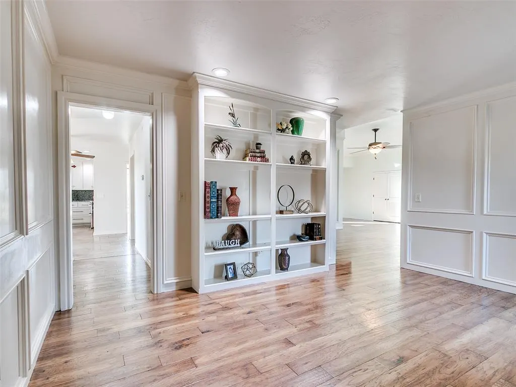 Photo 23 — 1121 Silver Oaks Drive, Edmond, OK 73025