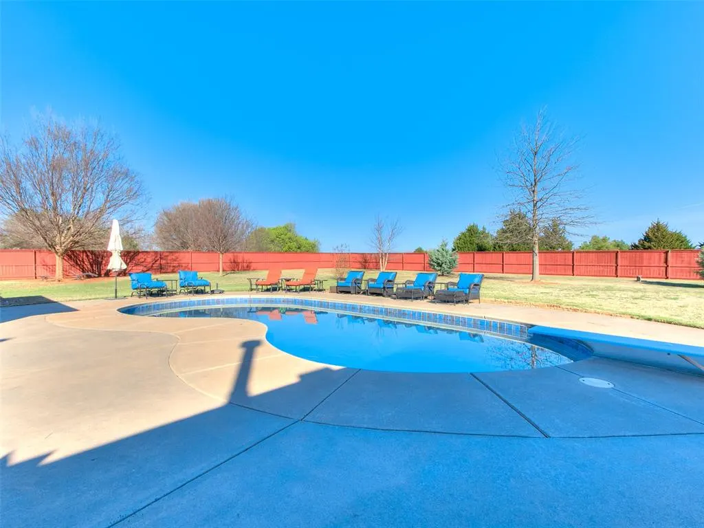 Photo 40 — 1121 Silver Oaks Drive, Edmond, OK 73025