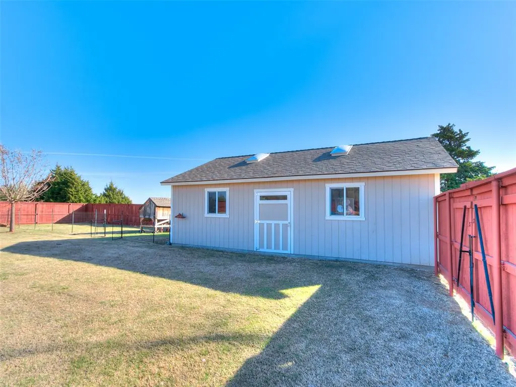 Photo 46 — 1121 Silver Oaks Drive, Edmond, OK 73025