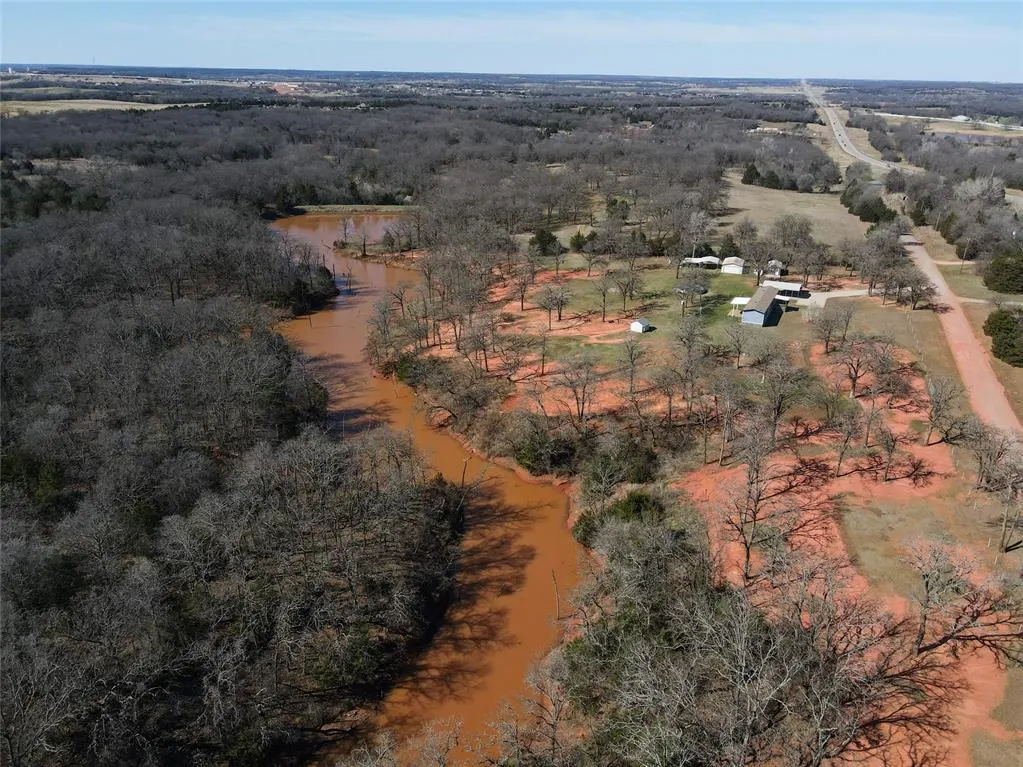 Photo 2 — 930511 S 3360 Road, Wellston, OK 74881