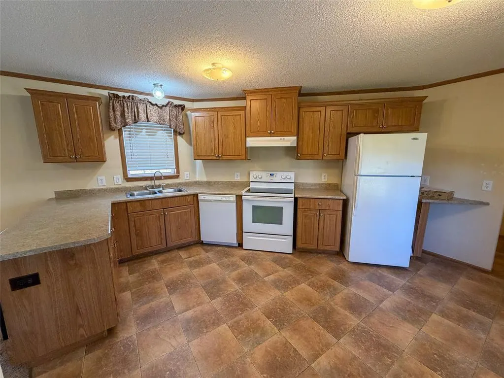 Photo 21 — 930511 S 3360 Road, Wellston, OK 74881