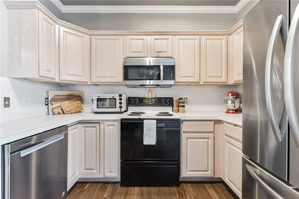 Photo 4 — 6162 N Brookline Avenue 13, Oklahoma City, OK 73112