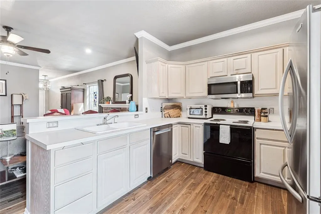Photo 17 — 6162 N Brookline Avenue 13, Oklahoma City, OK 73112