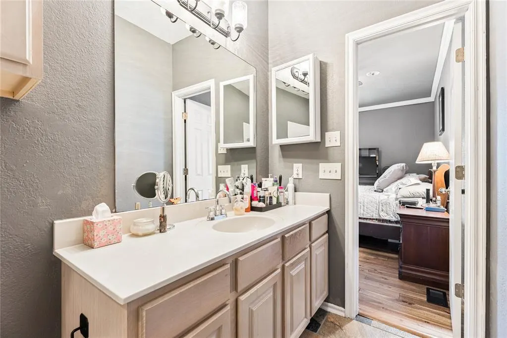 Photo 24 — 6162 N Brookline Avenue 13, Oklahoma City, OK 73112