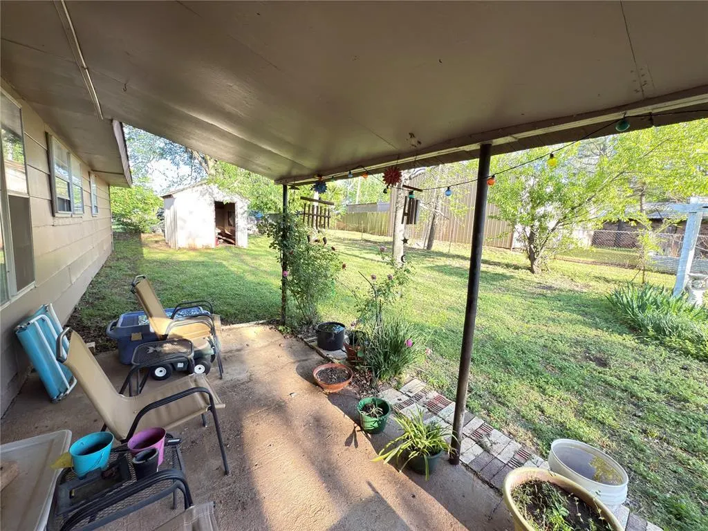 Photo 34 — 315 Noble Street, Maud, OK 74854