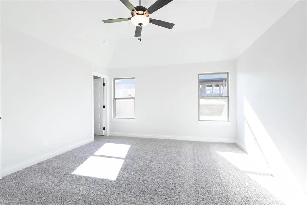 Photo 13 — 809 Sandgrass Road, Choctaw, OK 73020