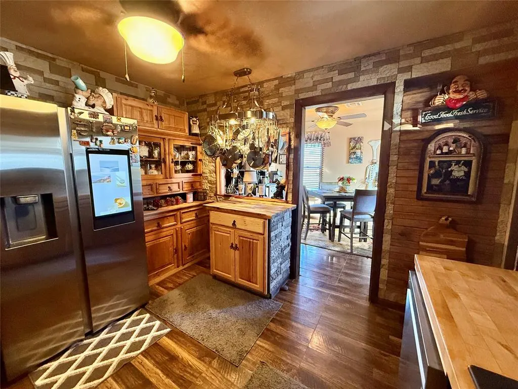 Photo 12 — 626 N Main Street, Cement, OK 73017