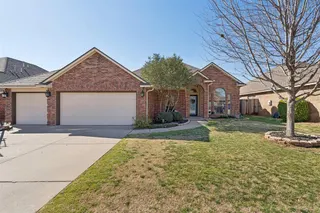 Sold home at 2708 SW 140th Street