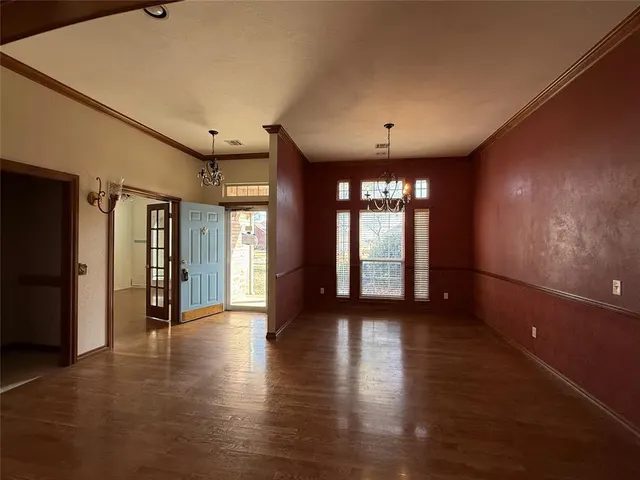 Photo 3 — 2917 SW 111th Street, Oklahoma City, OK 73170