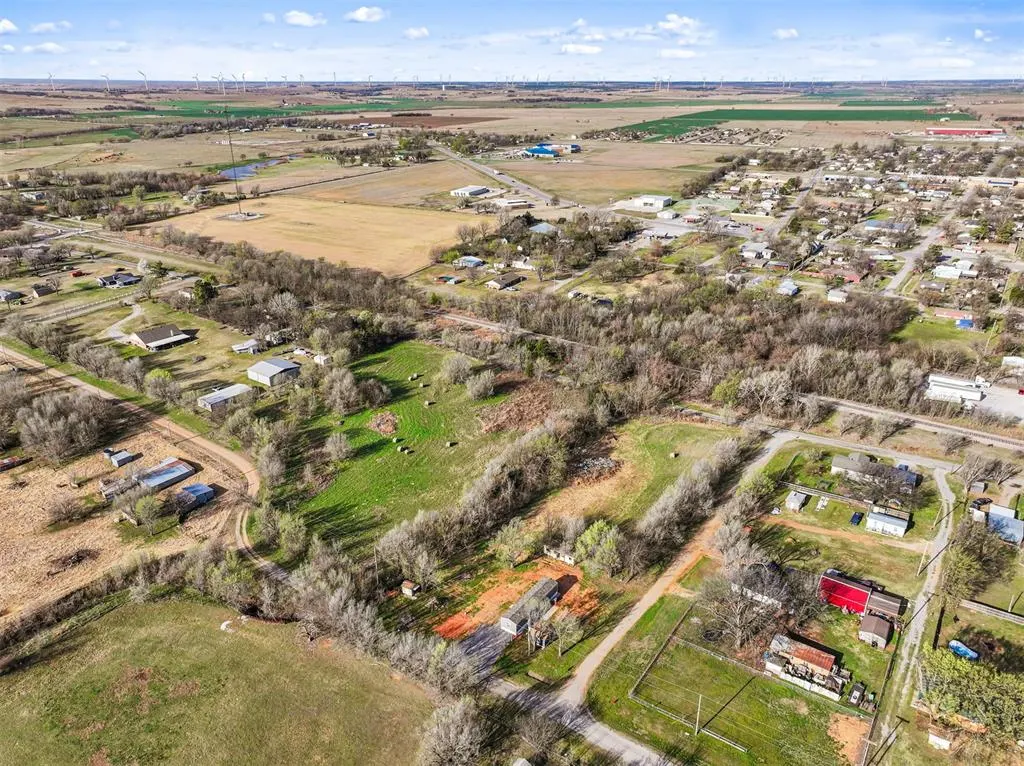 Photo 3 — SE 2nd Street, Minco, OK 73059