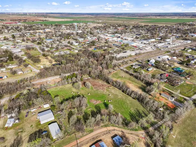 Photo 5 — SE 2nd Street, Minco, OK 73059