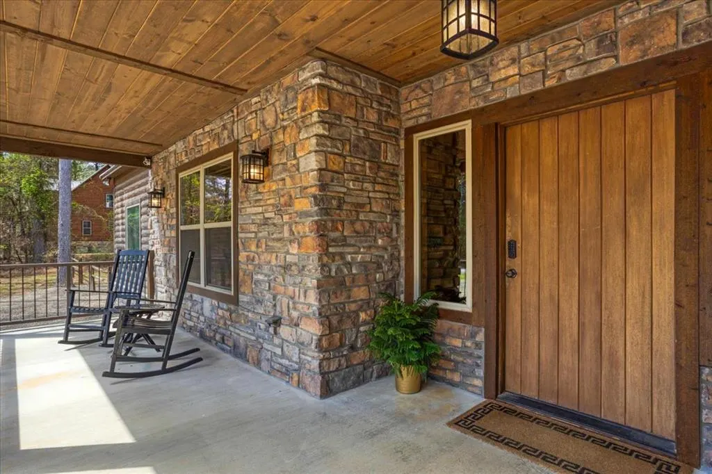 Photo 4 — 179 Timber Hills Lane, Broken Bow, OK 74728