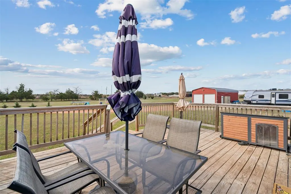 Photo 40 — 49132 E 1290 Road, Maud, OK 74854