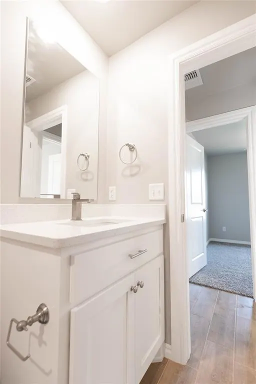 Photo 14 — 12320 SW 32nd Street, Yukon, OK 73099