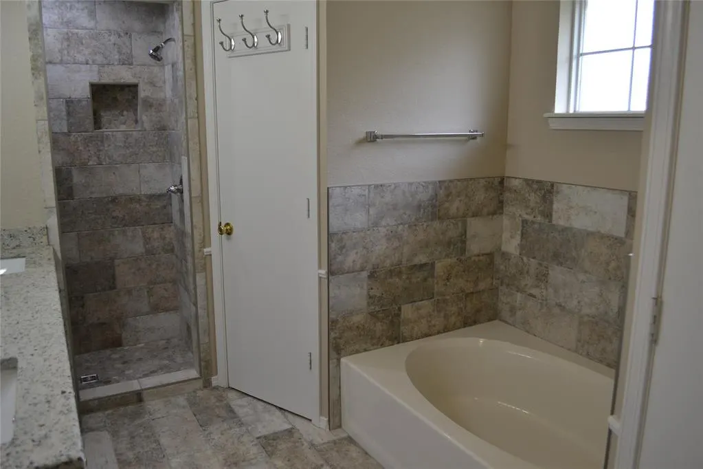 Photo 15 — 204 Pinafore Street, Norman, OK 73072