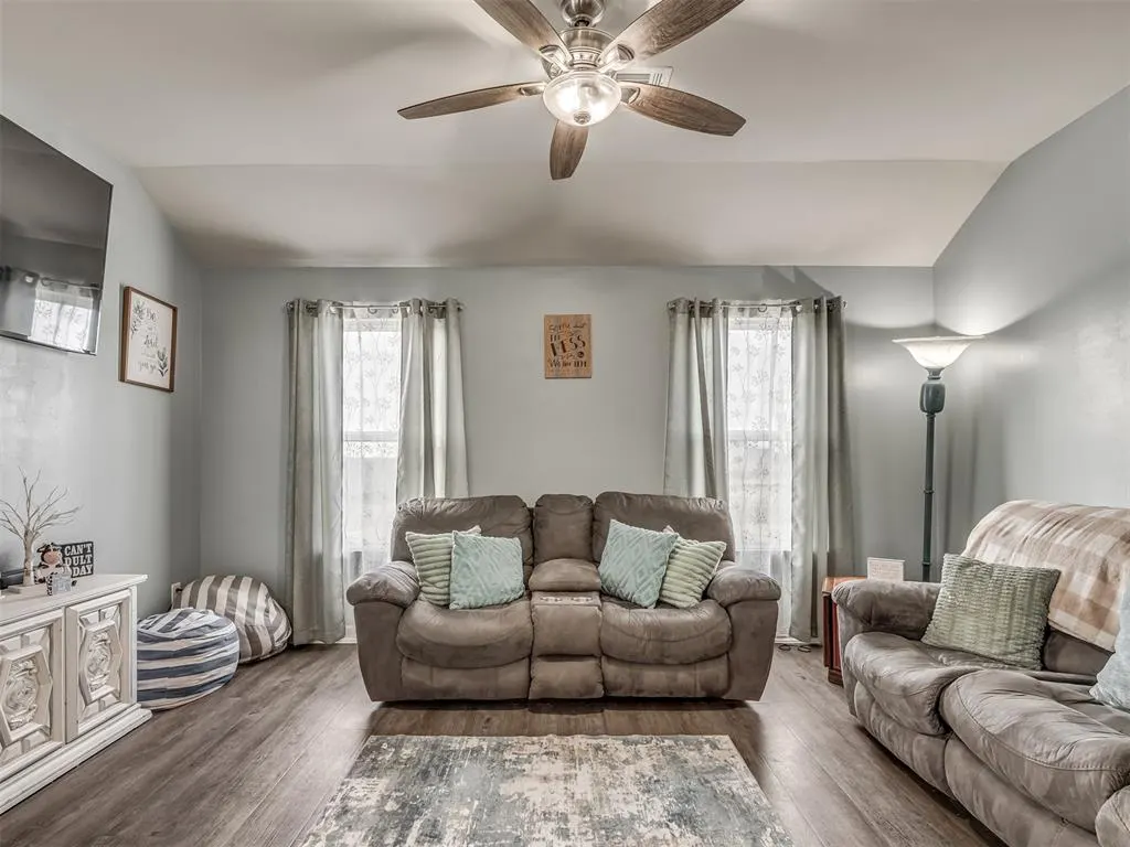 Photo 10 — 42057 Coopers Court, Shawnee, OK 74804