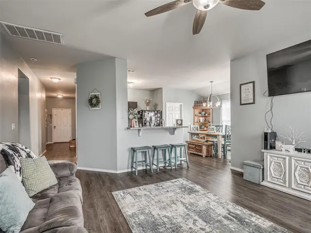 Photo 8 — 42057 Coopers Court, Shawnee, OK 74804