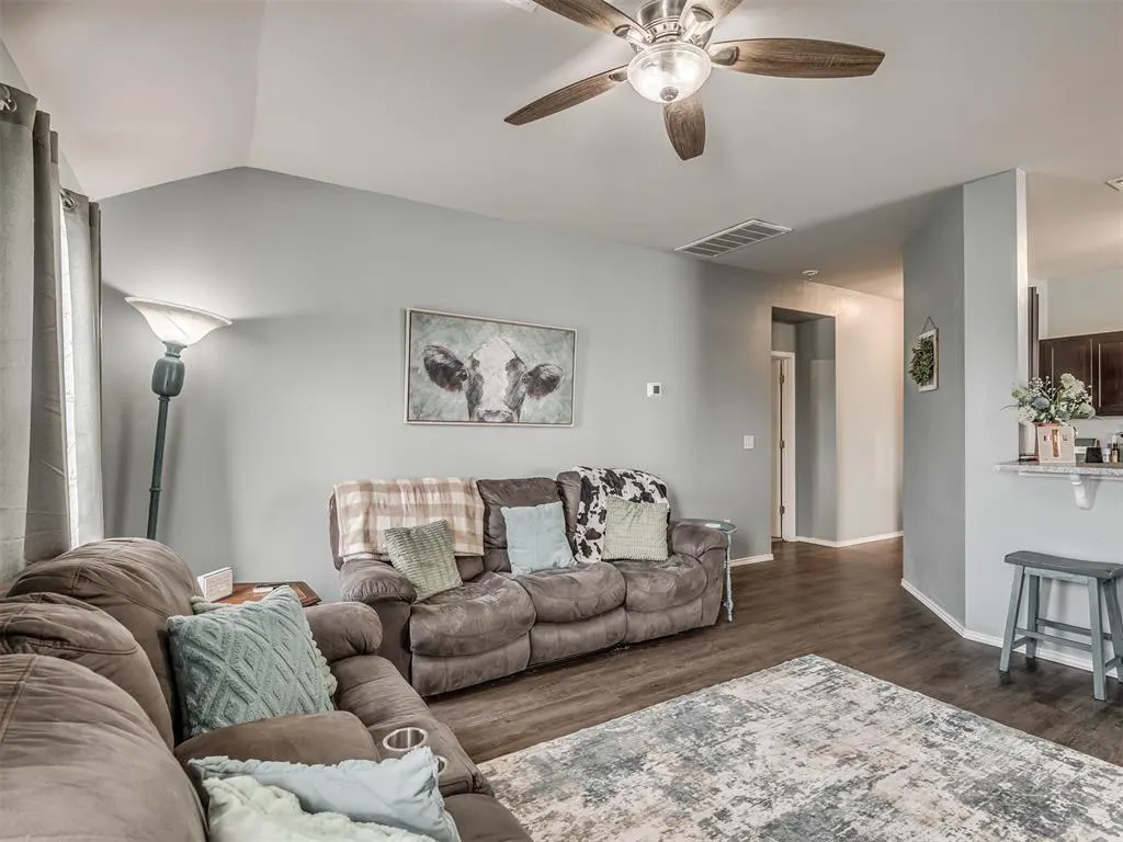Photo 11 — 42057 Coopers Court, Shawnee, OK 74804