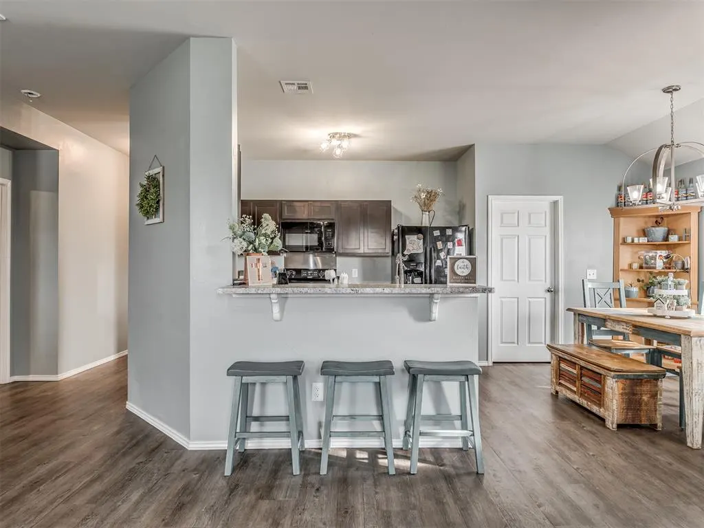 Photo 6 — 42057 Coopers Court, Shawnee, OK 74804